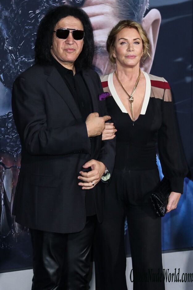 Shannon Tweed Hot 161211