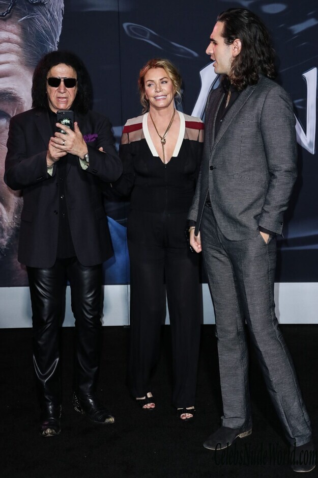 Shannon Tweed Hot 161215