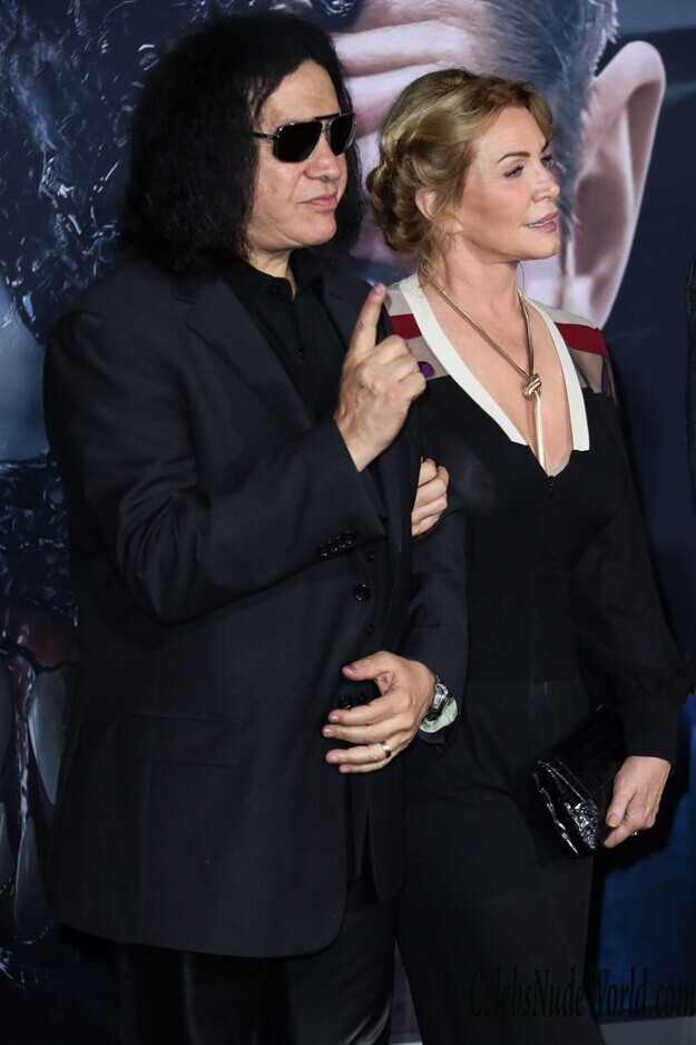 Shannon Tweed Hot 161216