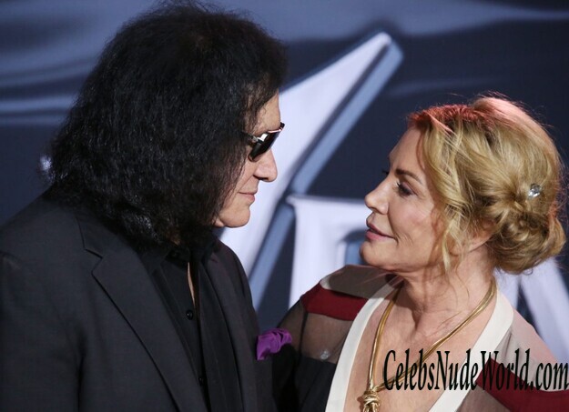 Shannon Tweed Hot 161221