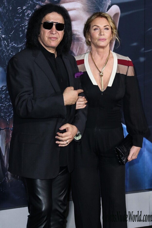 Shannon Tweed Hot 161235