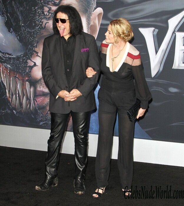 Shannon Tweed Hot 161239