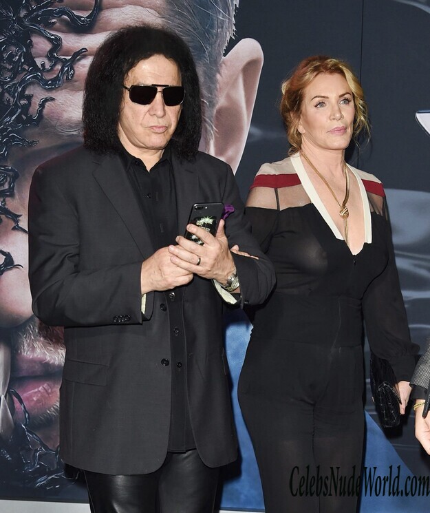 Shannon Tweed Hot 161249