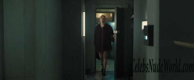 Ana de Armas, Sallie Harmsen, Mackenzie Davis Sexy 162172