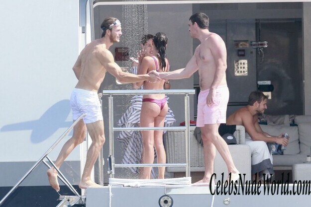 Sara Sampaio Bikini 162222