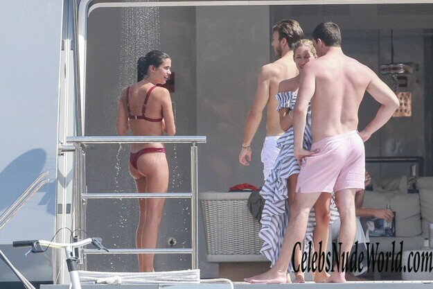 Sara Sampaio Bikini 162224