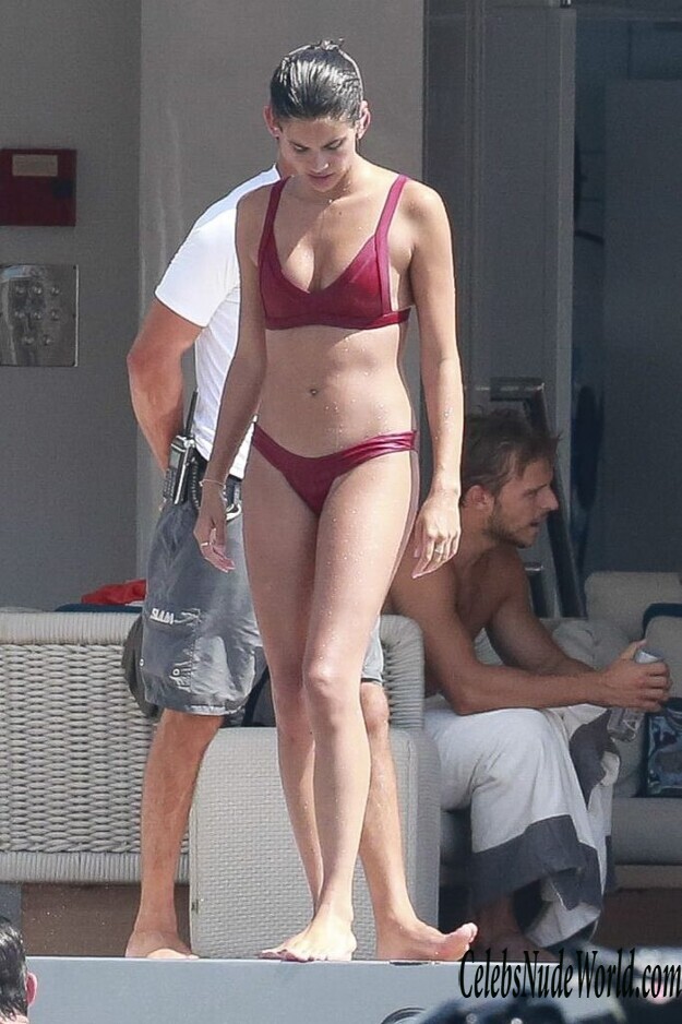 Sara Sampaio Bikini 162229