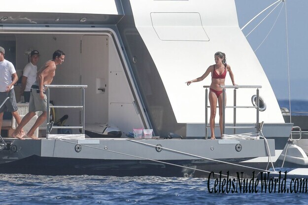 Sara Sampaio Bikini 162232