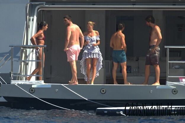 Sara Sampaio Bikini 162267