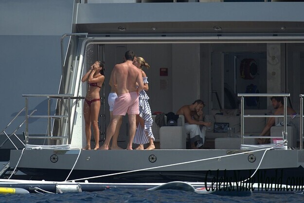 Sara Sampaio Bikini 162278