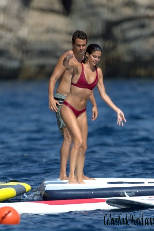 Sara Sampaio Bikini 162293