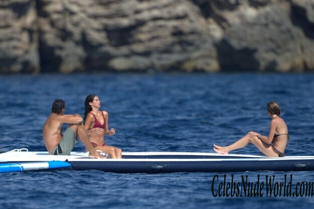 Sara Sampaio Bikini 162297