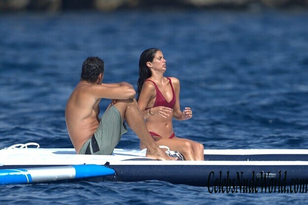 Sara Sampaio Bikini 162298