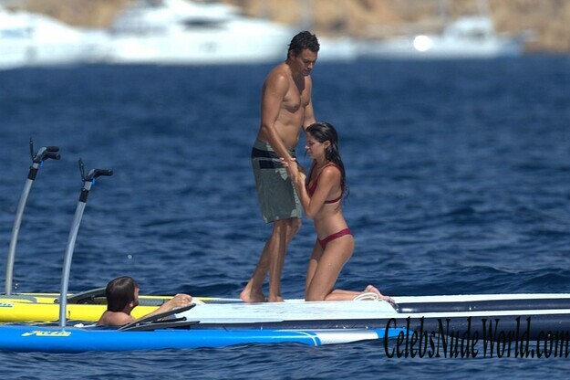 Sara Sampaio Bikini 162301