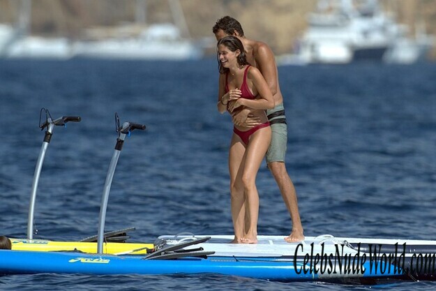 Sara Sampaio Bikini 162305