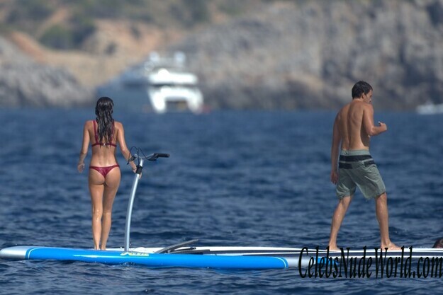 Sara Sampaio Bikini 162311