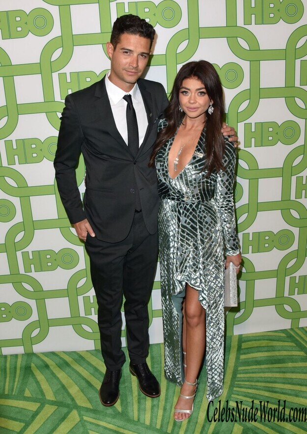 Sarah Hyland Cleavage 162776