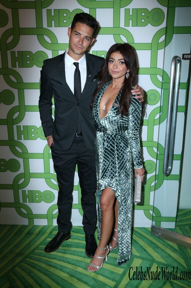 Sarah Hyland Cleavage 162817