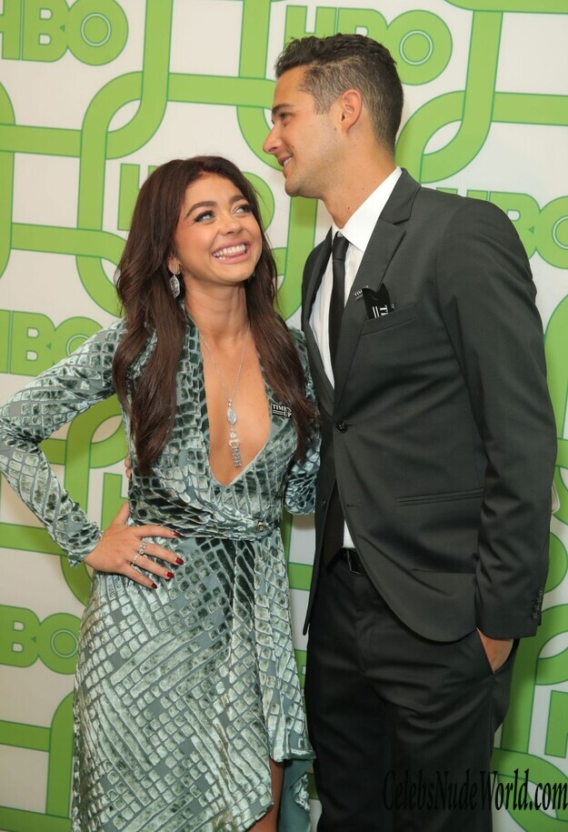 Sarah Hyland Cleavage 162820