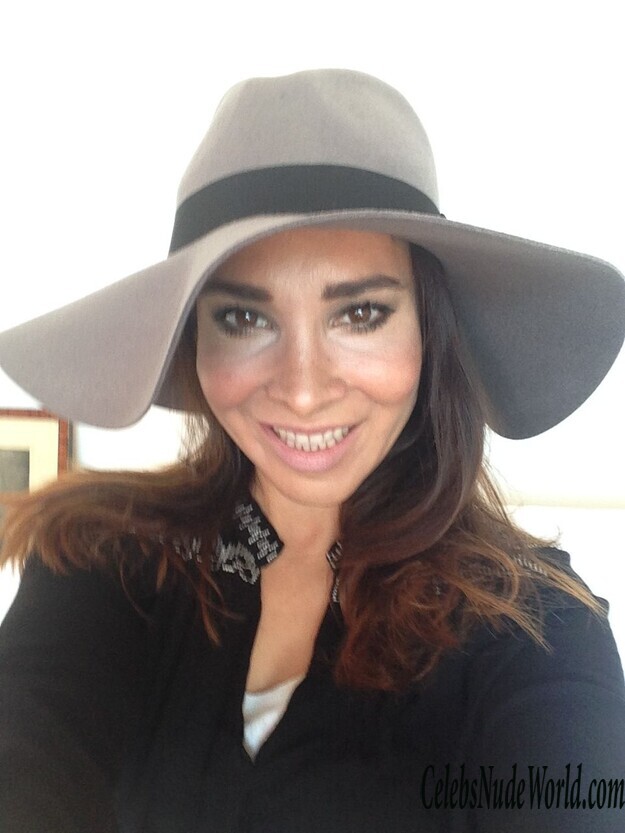 Sandra Ahrabian Leaked 163050