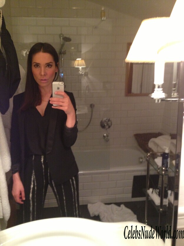 Sandra Ahrabian Leaked 163059