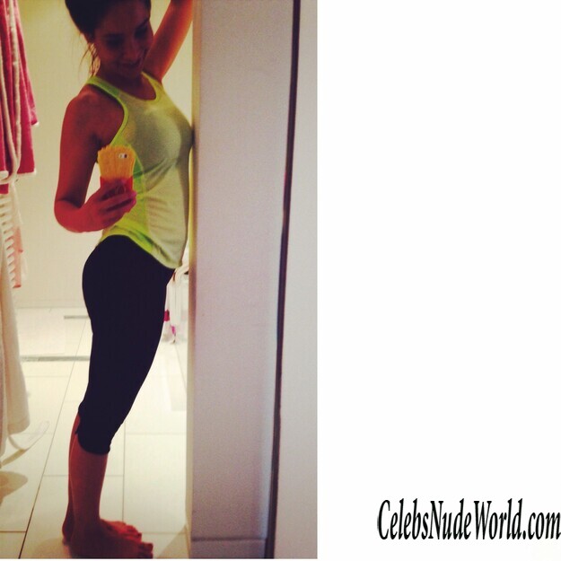 Sandra Ahrabian Leaked 163060