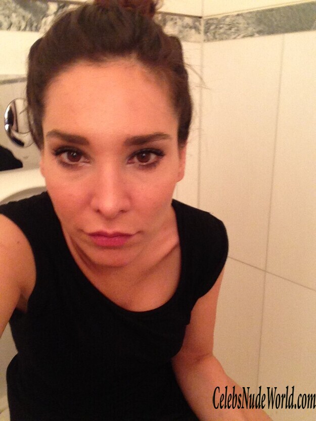 Sandra Ahrabian Leaked 163061