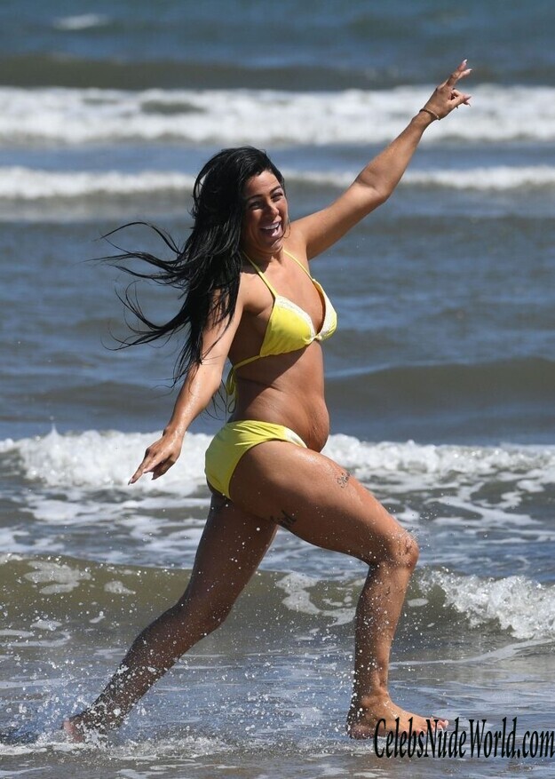 Simone Reed Topless 163094