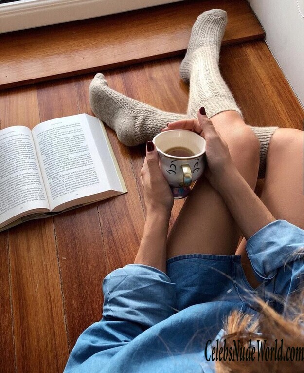 Sara Carbonero Sexy 163180