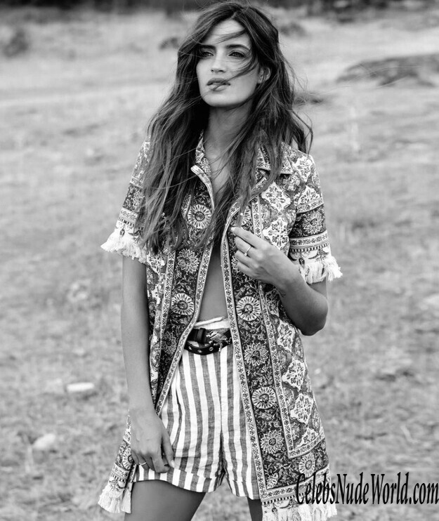 Sara Carbonero Sexy 163182