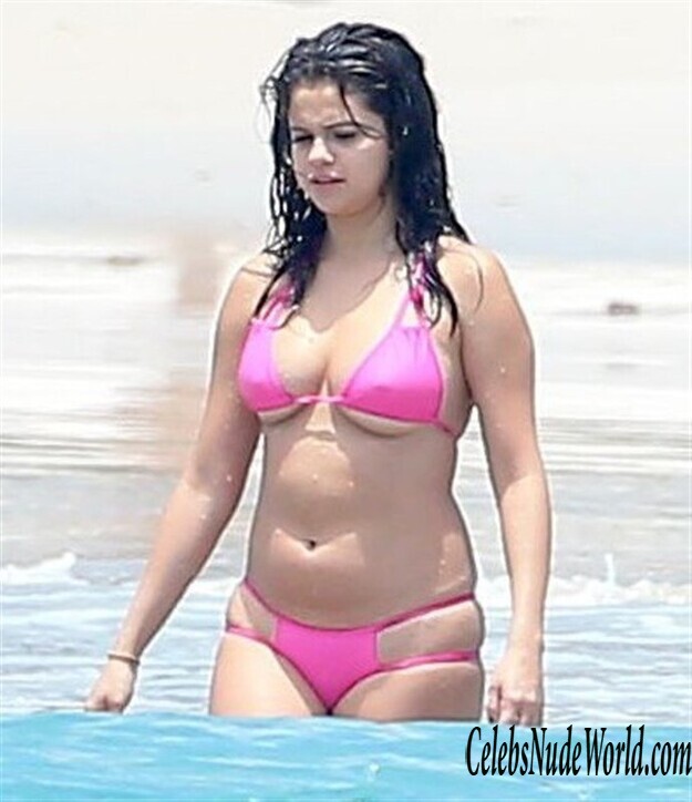 Selena gomez nuda