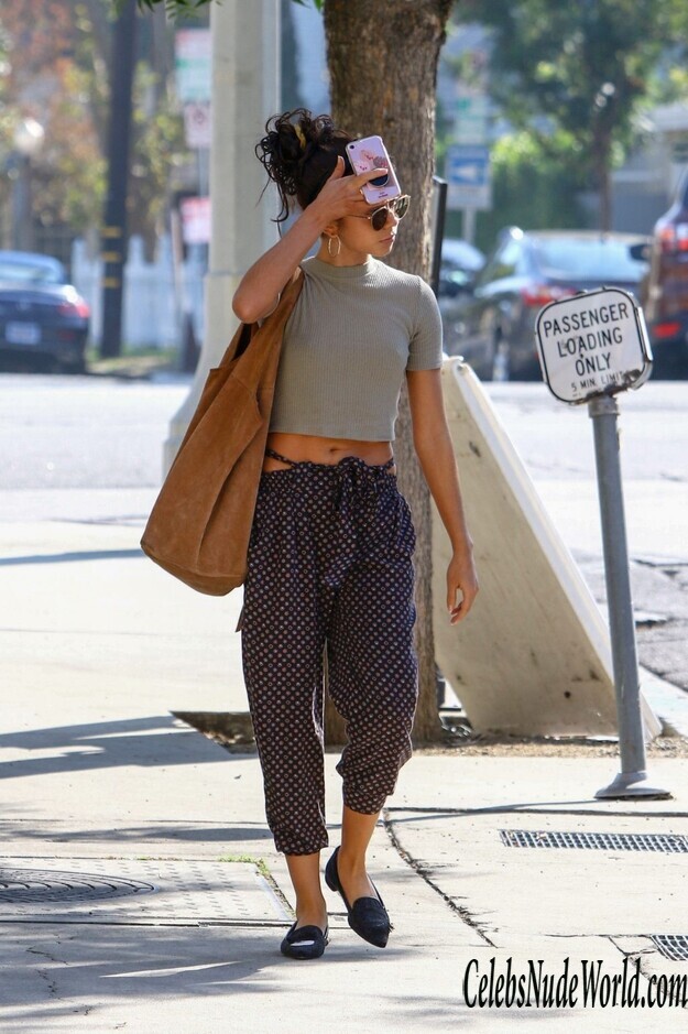 Sarah Hyland Pokies 164246