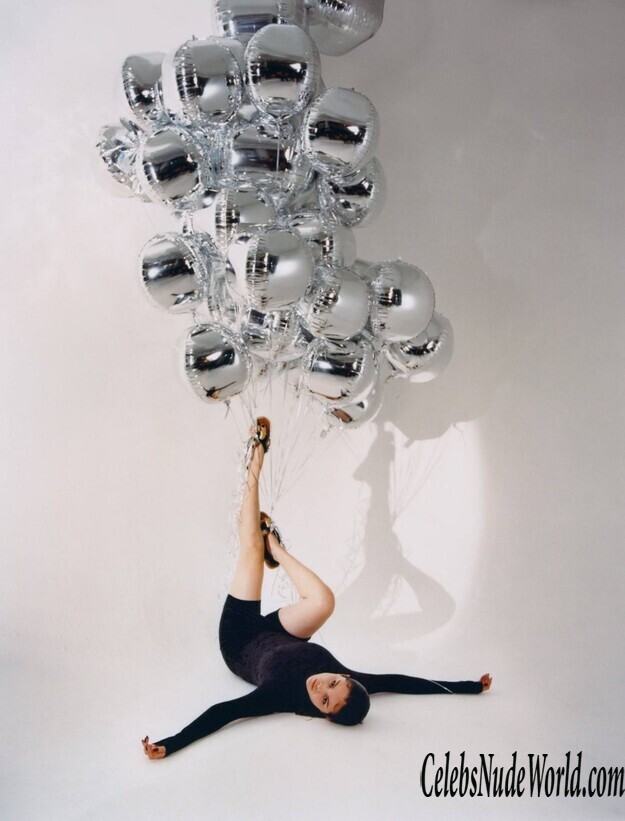 Selena Gomez Sexy 164357