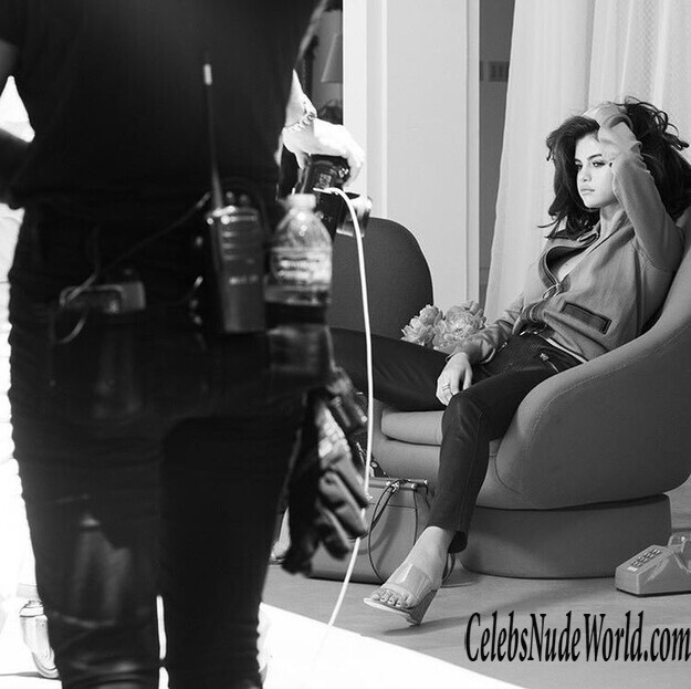 Selena Gomez Sexy 164366