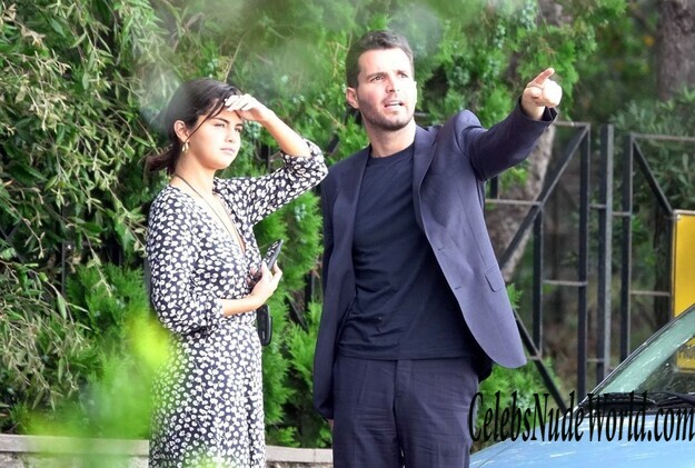 Selena Gomez Sexy 164433