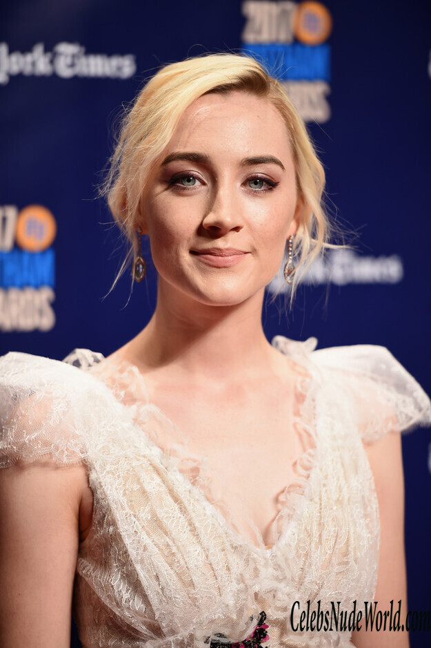 Saoirse Ronan Cleavage 164707
