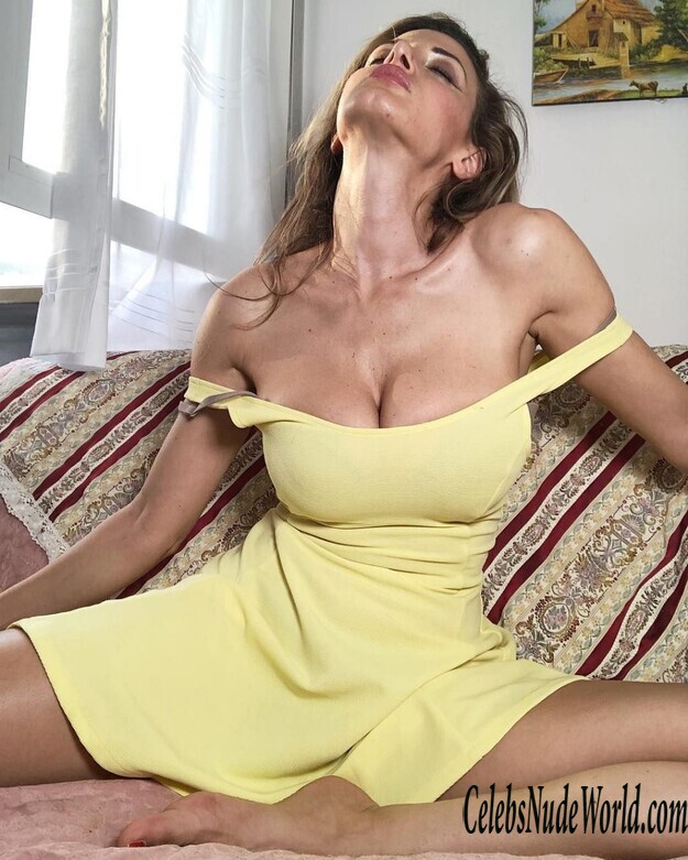 Rosy Maggiulli Sexy 164926