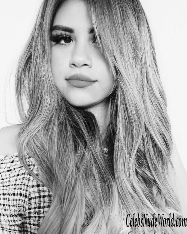 Sofia Solares Hot 165361