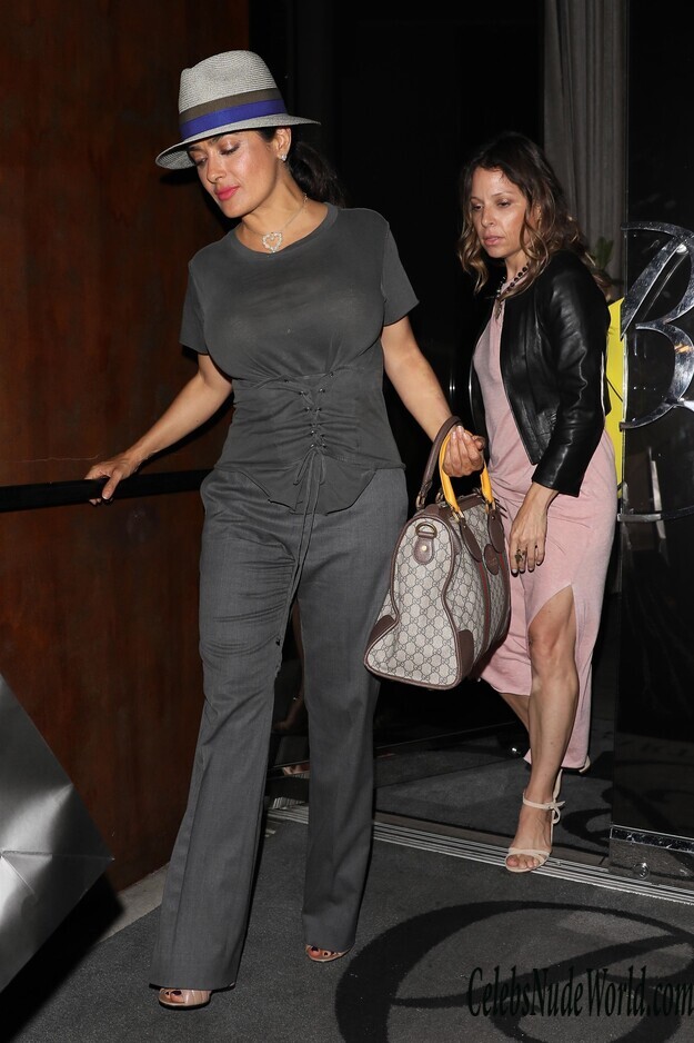 Salma Hayek Sexy 166135