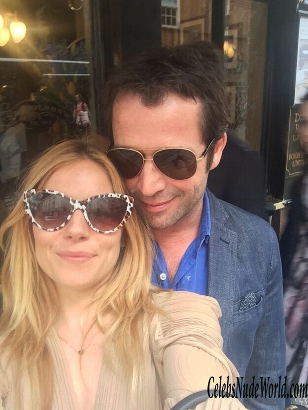 Sienna Miller Leaked Pics 166271