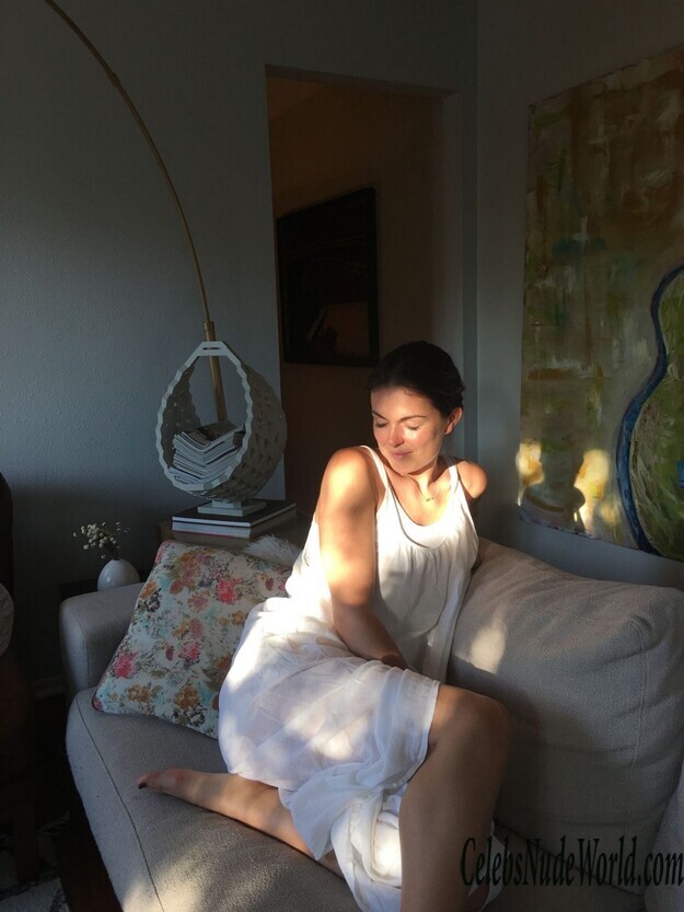 Serinda Swan Leaked 166950