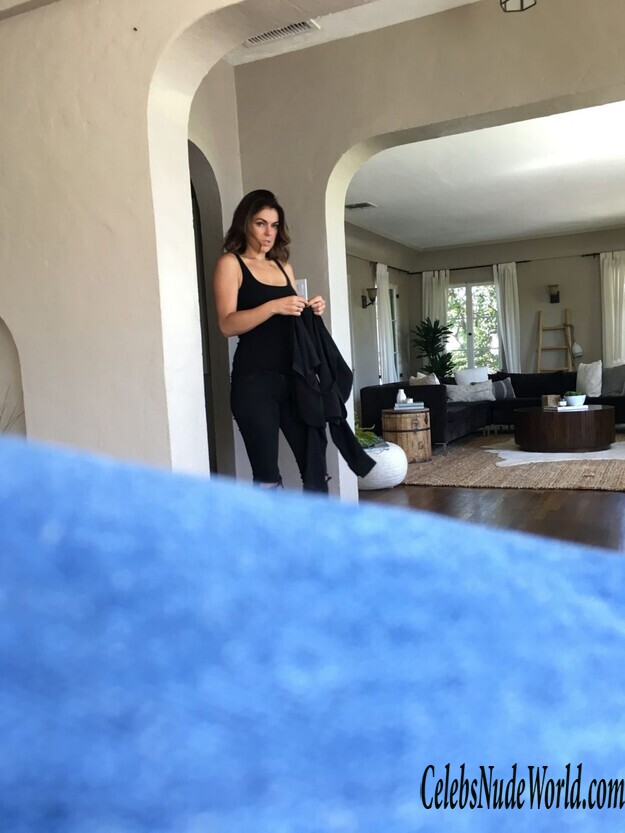 Serinda Swan Leaked 166959