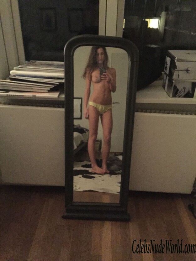 Sophia Roe Leaked 167346