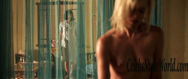 Sarah Filippi Topless 168038