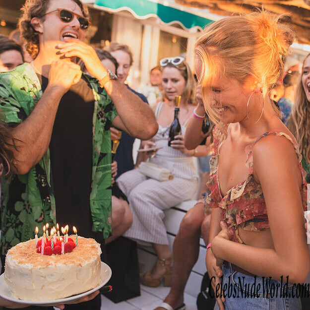 Sailor Brinkley Cook Hot 168087