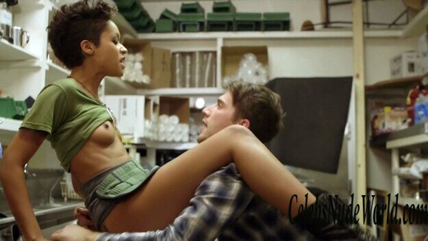 Skin Diamond Nude Photos 168615