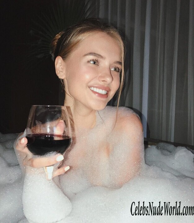 Snezhana Yanchenko Nude 168805