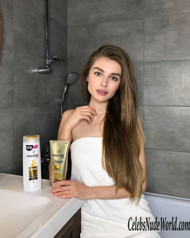 Snezhana Yanchenko Nude 168813