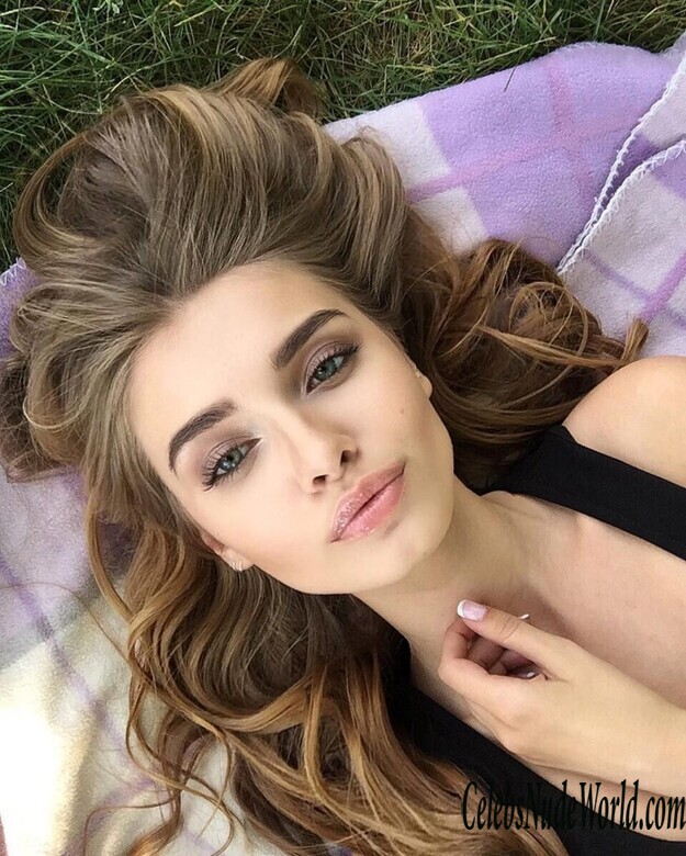 Snezhana Yanchenko Nude 168847