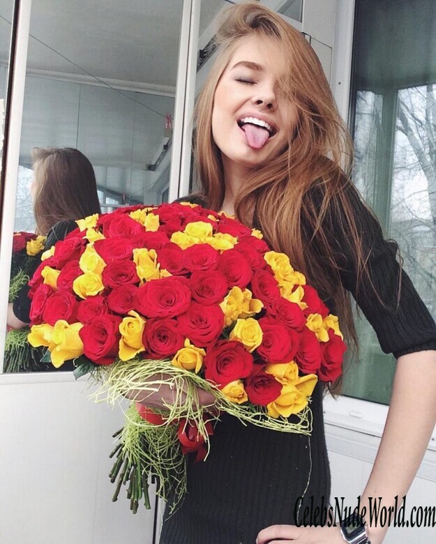 Snezhana Yanchenko Nude 168858